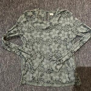 Green front lace top size large